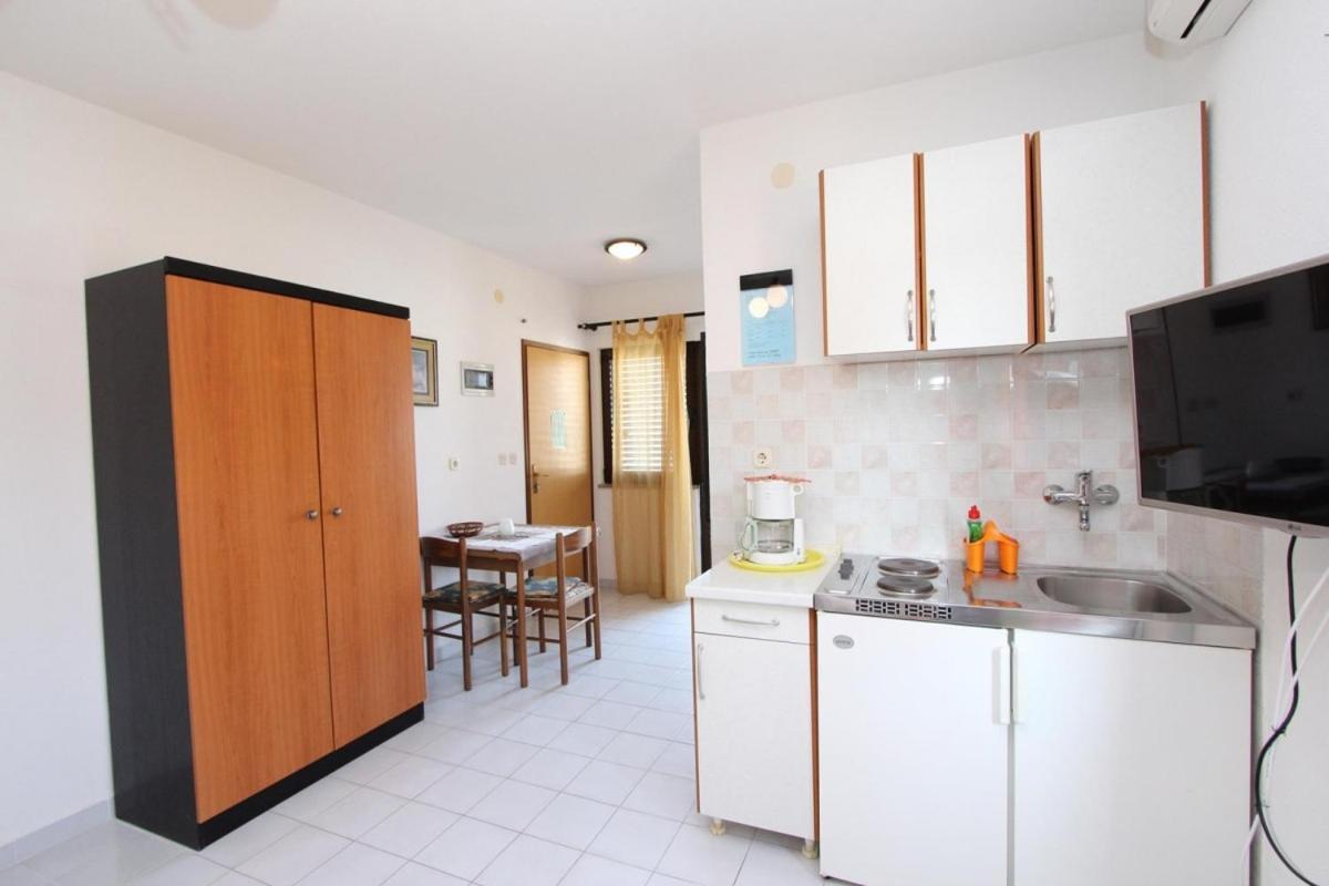 Apartments Jasna Rovinj Bagian luar foto